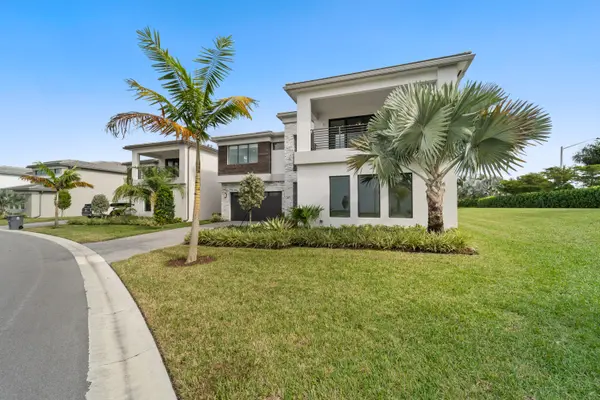17128 Watersprite Lakes Rd, Boca Raton, FL 33496