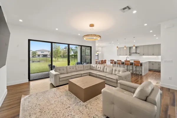 17128 Watersprite Lakes Rd, Boca Raton, FL 33496