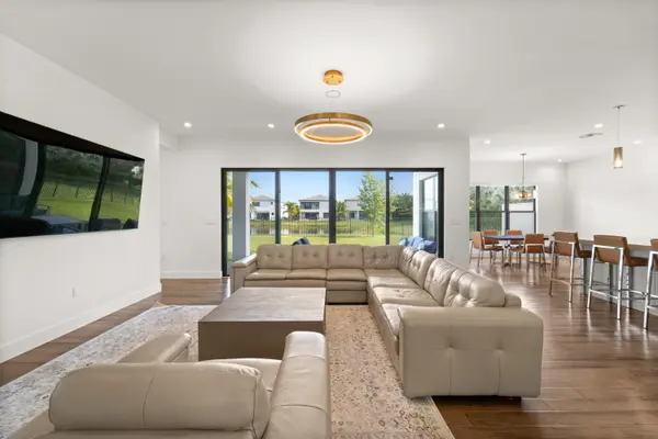 17128 Watersprite Lakes Rd, Boca Raton, FL 33496