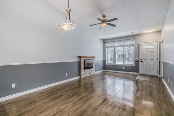 Sunvale Cres, High River, AB T1V