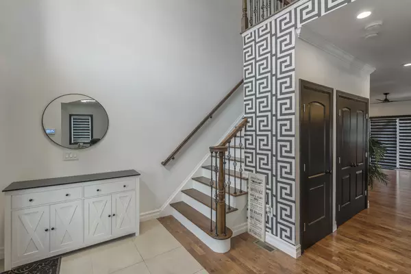 354 Main Ave, Clifton, NJ 07014-1330