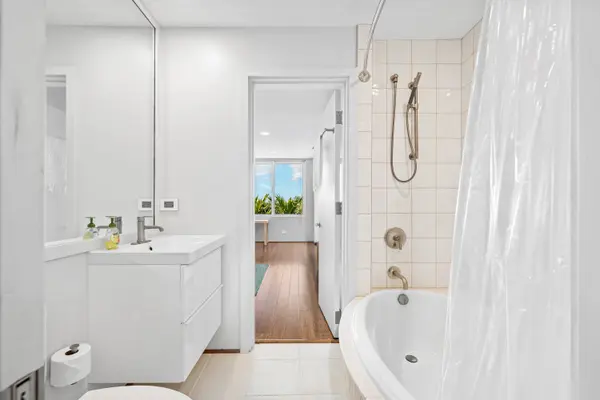 Havenview #8, Paradise Island, Bahamas