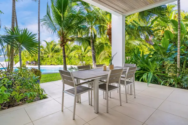 Havenview #8, Paradise Island, Bahamas