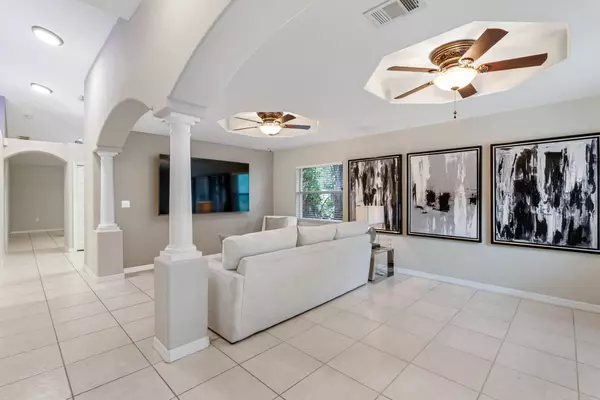 Tampa, FL 33604,8116 N Orleans Ave