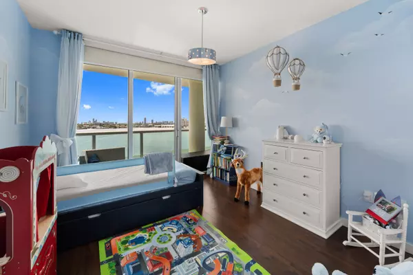 7935 East Dr #1101, North Bay Village, FL 33141-3682
