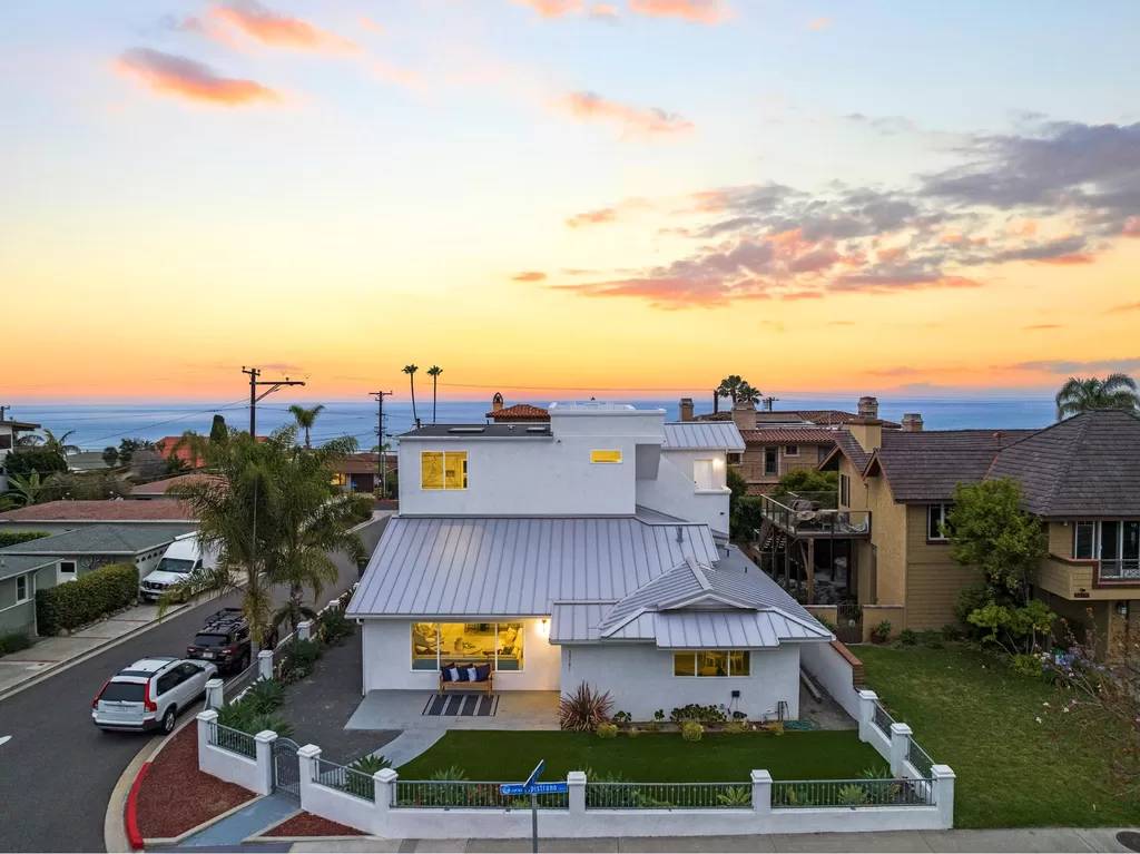 Capistrano Beach, CA 92624,34781 Camino Capistrano