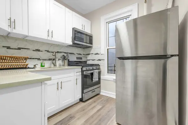 909 Nostrand Ave #3, Brooklyn, NY 11225