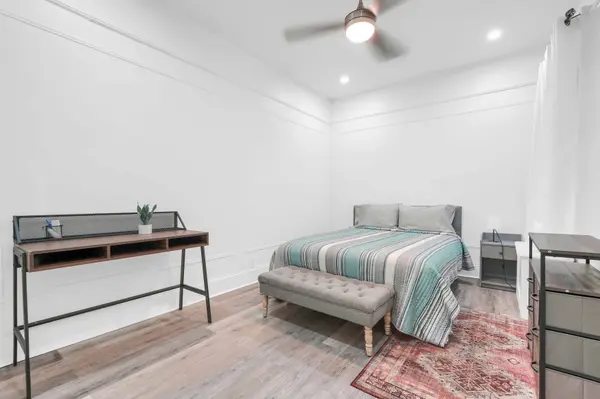 909 Nostrand Ave #3, Brooklyn, NY 11225