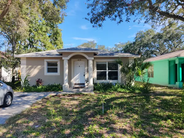 3834 8th St S, St Petersburg, FL 33705