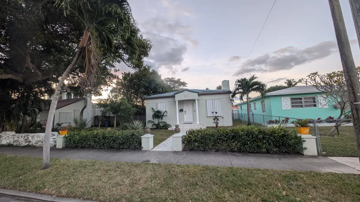 1618 Madison St, Hollywood, FL 33020-5514