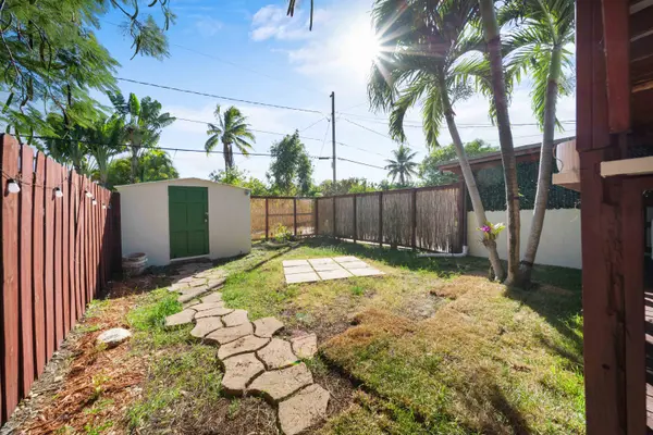 1618 Madison St, Hollywood, FL 33020-5514
