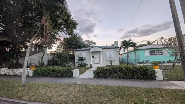 1618 Madison St, Hollywood, FL 33020-5514