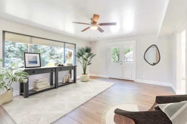 10901 S Bay Meadow Cir, Sandy, UT 84092-4624