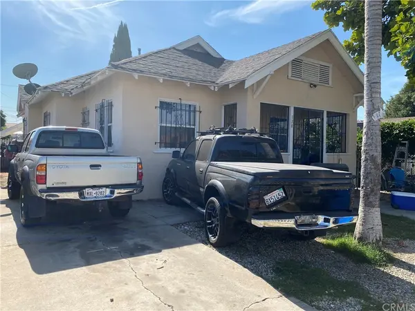 138 W 66th St, Los Angeles, CA 90003-1811
