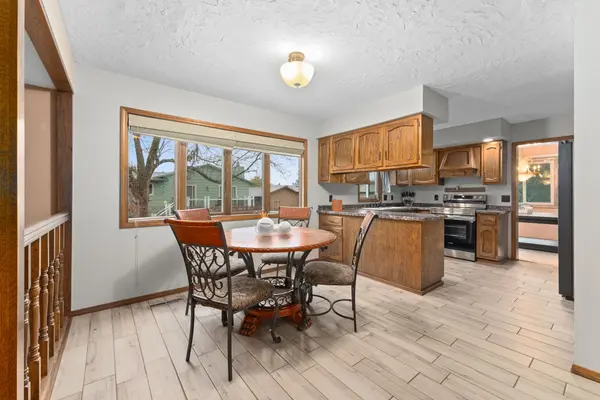 6004 W Tecumseh Ct, Sioux Falls, SD 57106-0426
