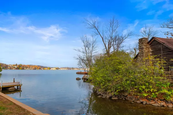 Landing, NJ 07850-1105,303 Kingsland Rd