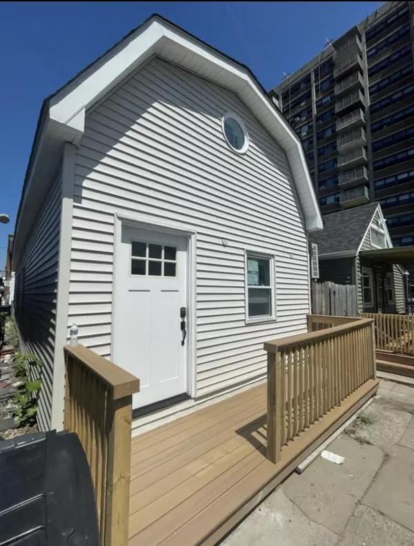 Rockaway Park, NY 11694,312E Beach 101 St