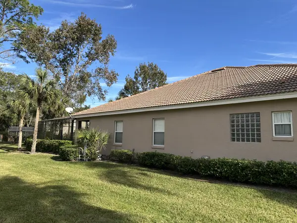 1446 Foxtail Ct, Lake Mary, FL 32746-4467