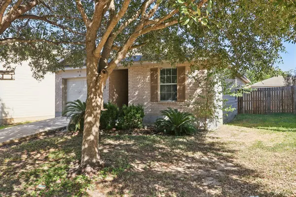 5514 Bat Cyn, San Antonio, TX 78252-2257