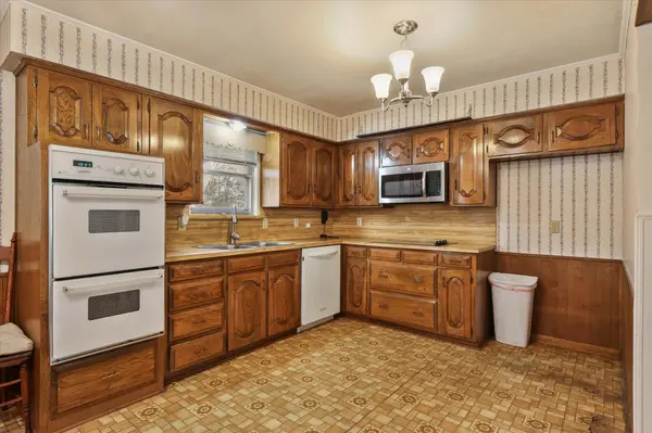 1505 Seminole St, Denton, TX 76209-3324