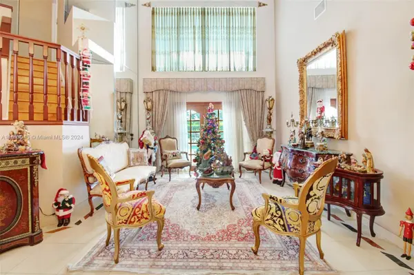 1160 Fairfax Ln, Weston, FL 33326-2922