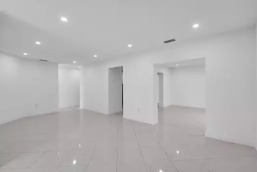 Miami, FL 33193,SW 82nd Ter