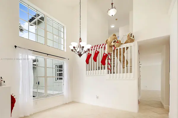 8236 White Rock Cir, Boynton Beach, FL 33436-1744