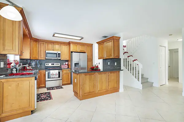 8236 White Rock Cir, Boynton Beach, FL 33436-1744