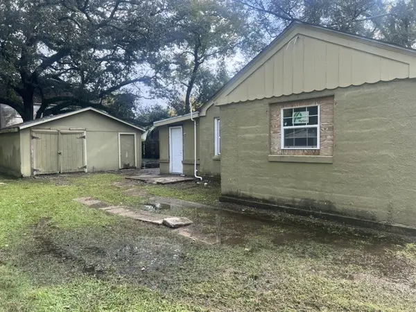 Wenonah St, Baton Rouge, LA 70805