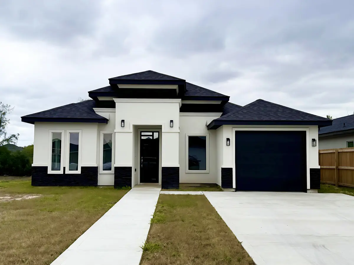 W Franklin Ave, Alton, TX 78573