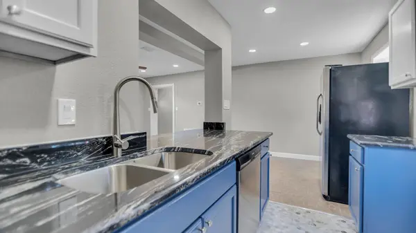 22 W Adkinson Dr, Pensacola, FL 32506