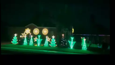 Vlada’s Christmas Light Show, Viewchristmaslights.com, 