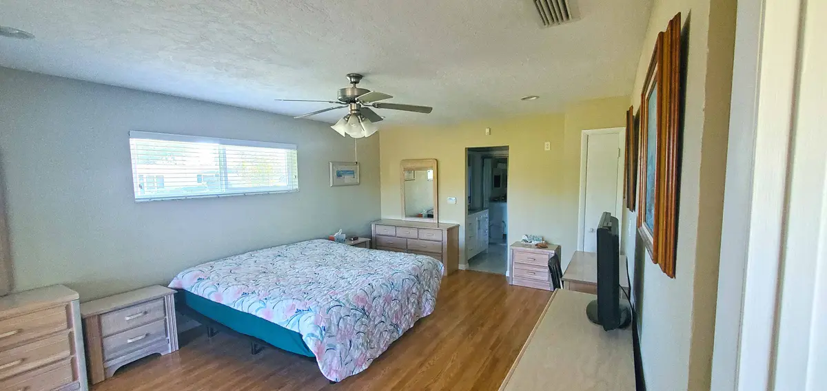 Gulf Gate Dr, Sarasota, FL 34231