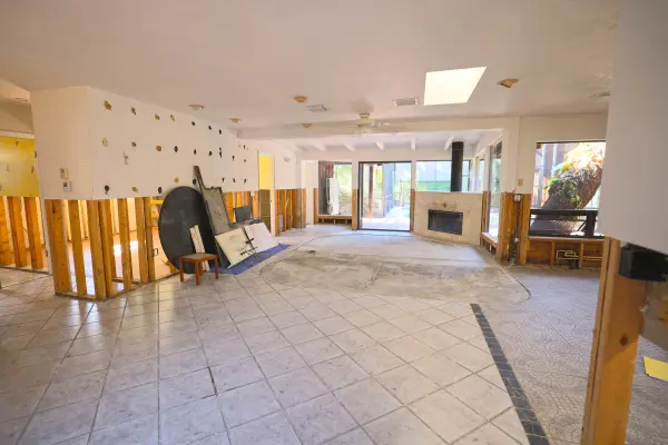 Siesta Bay Side Dr, Sarasota, FL 34242