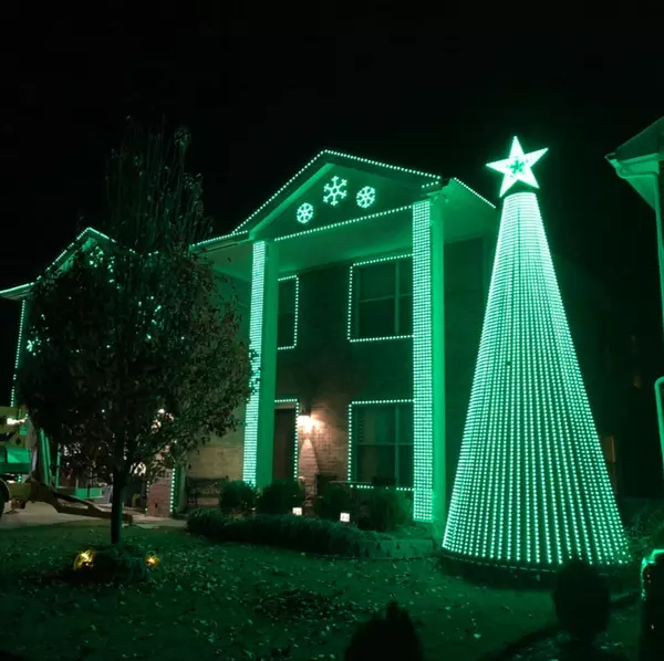 Lights on Trail Creek, Viewchristmaslights.com, 