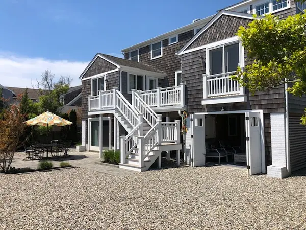 1091 Barnegat Ln, Mantoloking, NJ 08738-1619