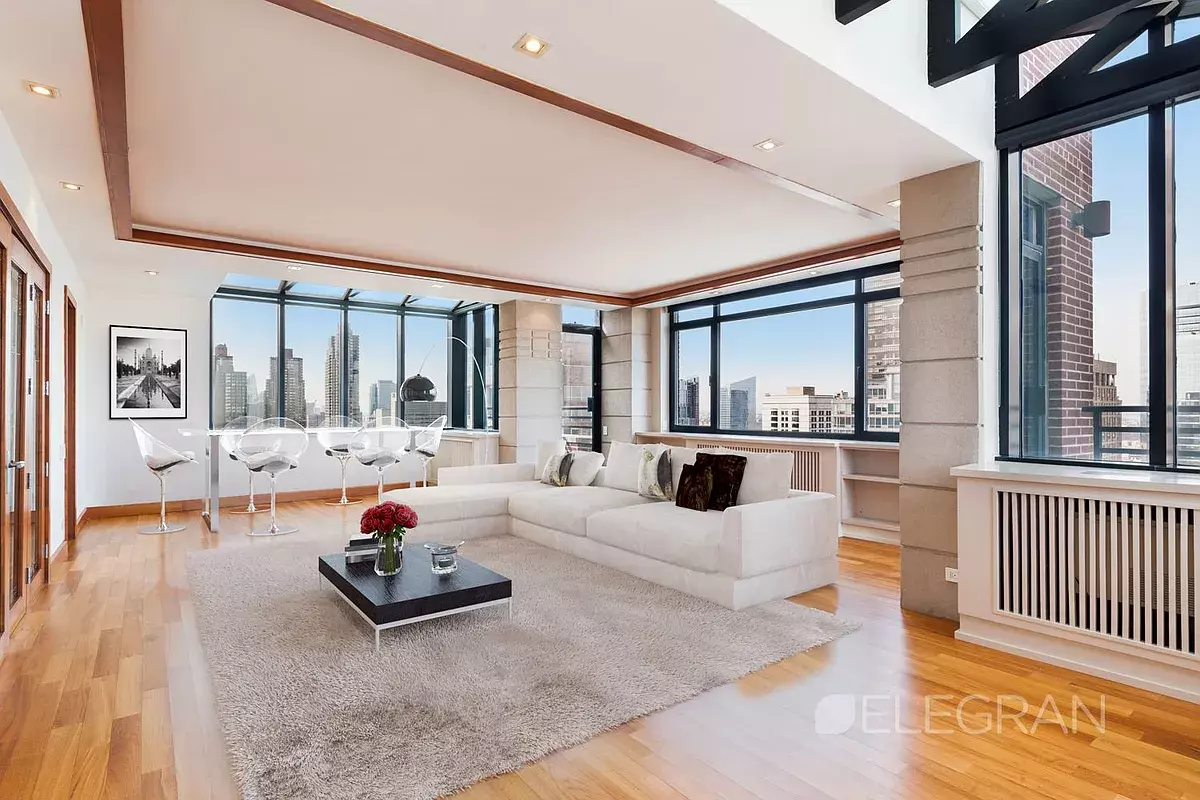 New York, NY 10023,45 West 67th Street #33B