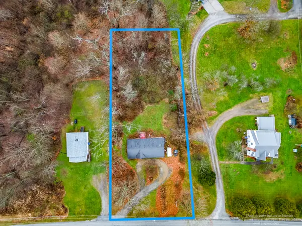 61 Pullam Dr, West Middlesex, PA 16159-2107