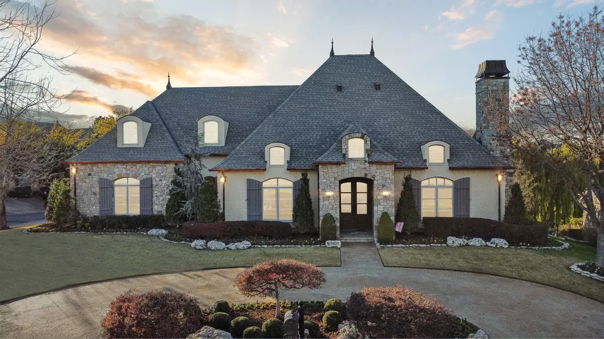 Jenks, OK 74037-3018,10616 S Forest Ave