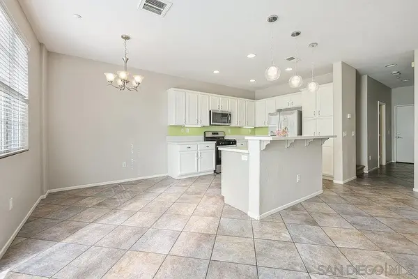 283 Fisherman Ln #UNIT 5, Oceanside, CA 92058