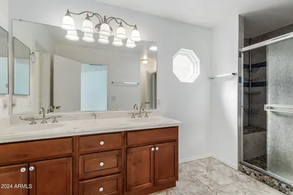 10873 W Carlota Ln, Peoria, AZ 85373-4016