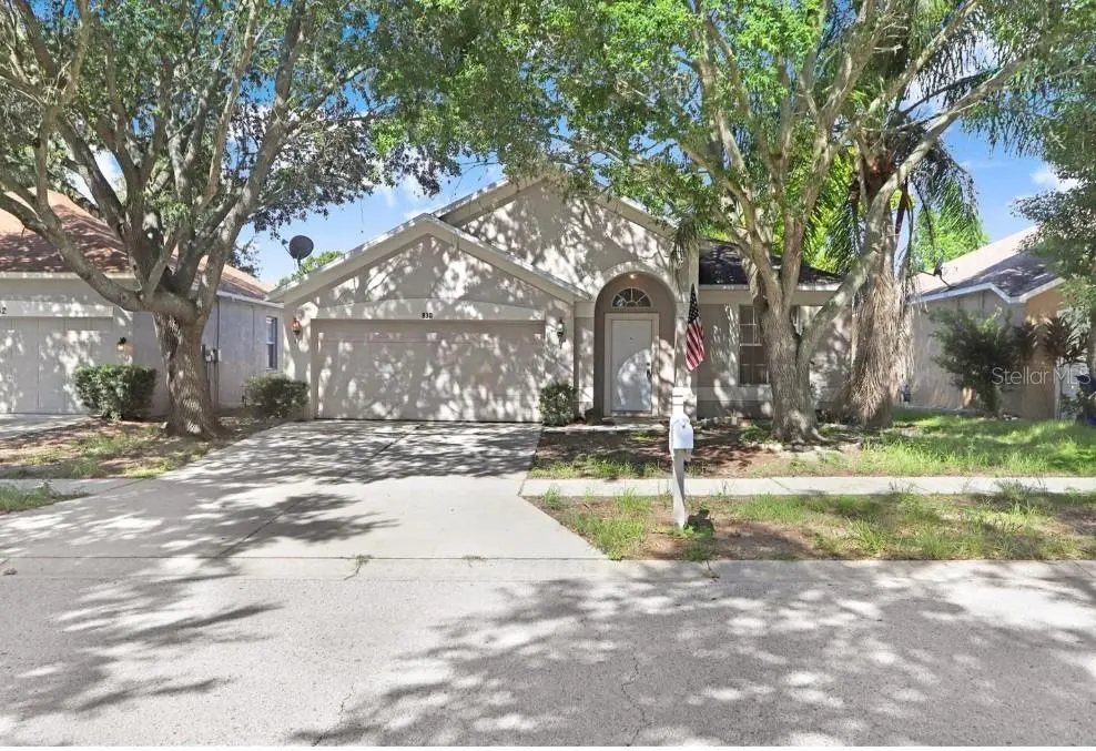930 Grand Canyon Dr, Valrico, FL 33594-4350
