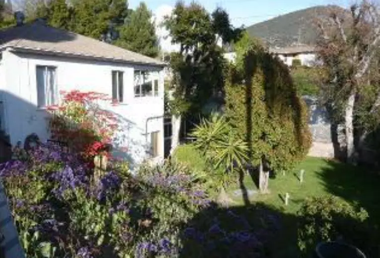 Los Angeles, CA 90068,3263 Velma Dr