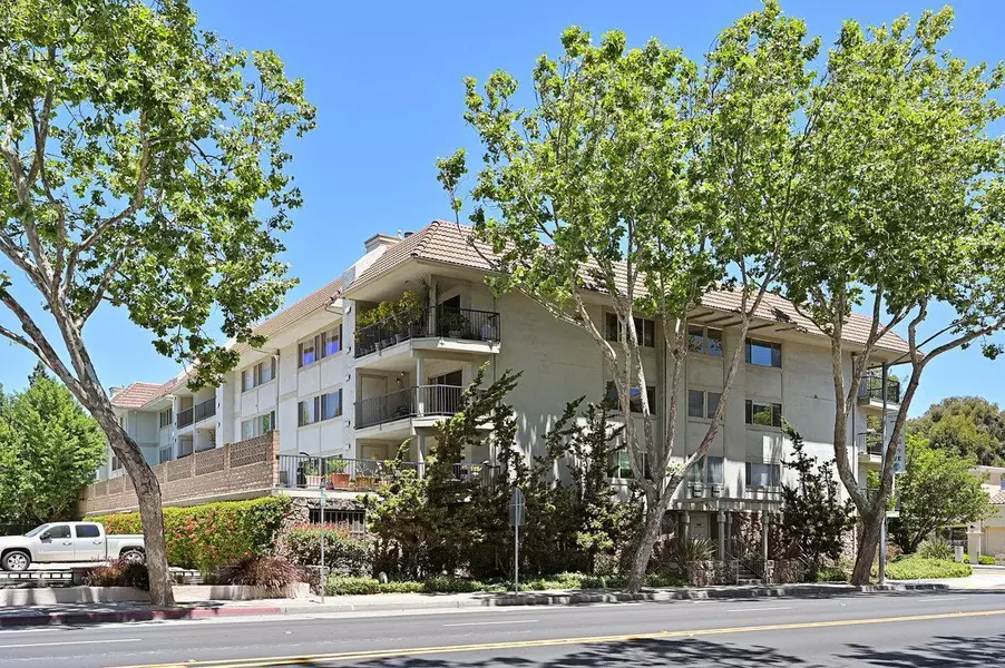 400 Davis St #201, San Leandro, CA 94577-2761