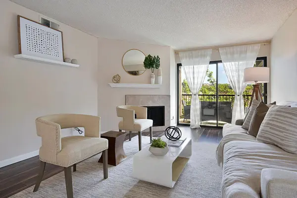 400 Davis St #201, San Leandro, CA 94577-2761