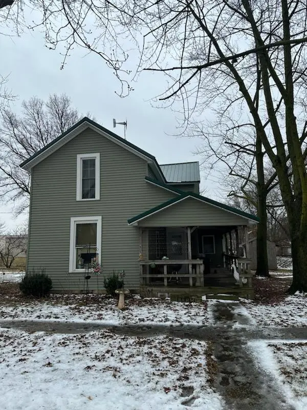 818 N Nancy St, Warren, IN 46792