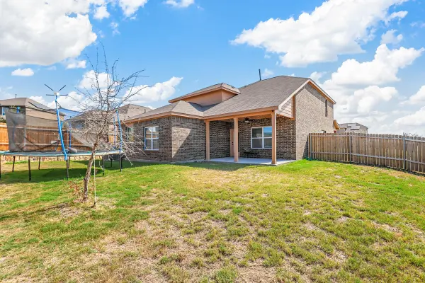 11036 Bass Creek Trl, Fort Worth, TX 76108-1859