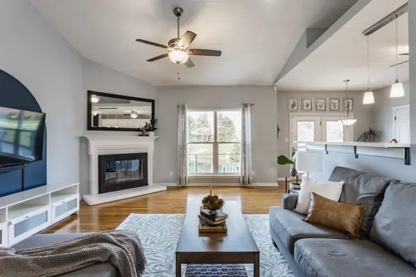 6468 Glenwood Trce, Zionsville, IN 46077-9178