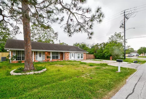 Shoreacres, TX 77571,639 Fairfield St