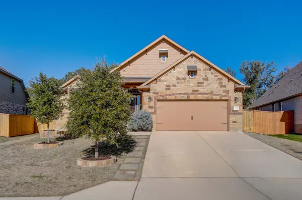 117 Rock Dock Rd, Georgetown, TX 78633